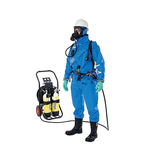 R29650/XL Dräger CPS 7800 The reusable gas-tight Dräger CPS 7800 (type 1b) provides excellent protection against gaseous, liquid, aerosol and solid hazardous substances even in explosive areas. Due to its innovative material and the new suit design it offers increased flexibility and comfort when entering confined spaces and working with cryogenic substances.